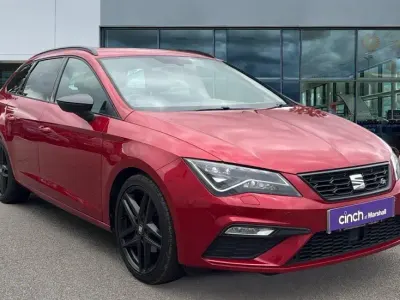 Used Seat Leon Black Edition 150 HP (110 kW) 2020 Red