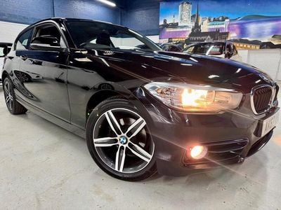 Used BMW 118 Sport Line 2017 Black Hatchback
