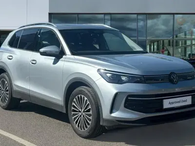 New VW Tiguan Match 150 HP (110 kW) 2026 Oyster silver metallic SUV