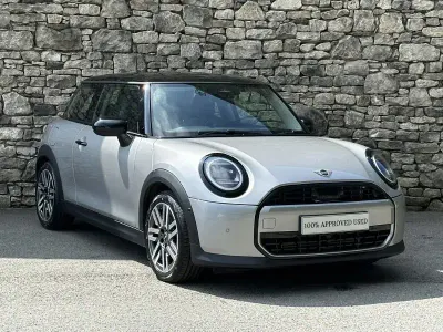 Used Mini Cooper Hatch 154 HP (113 kW) 2024 Silver Hatchback