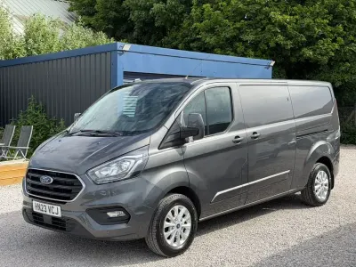 Used Ford Transit Custom Limited 130 HP (95 kW) 2023 Grey Van