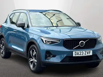 Used Volvo XC40 Plus 161 HP (118 kW) 2023 Blue SUV