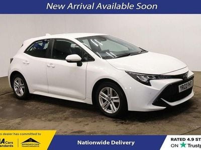 Used Toyota Corolla 122 HP (89 kW) 2022 White Hatchback