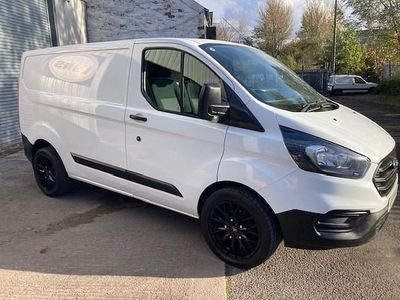 White Used 2019 Ford Transit Custom Van | £9,995 (Good price)