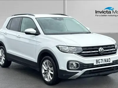 Used VW T-Cross Active 110 HP (80 kW) 2022 White SUV