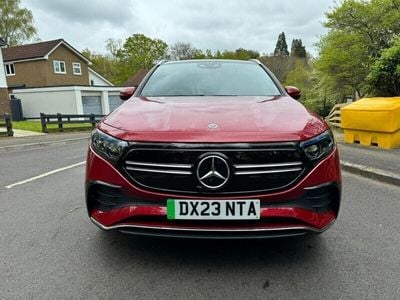 Mercedes EQA300