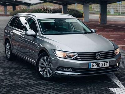 Used VW Passat Business 150 HP (110 kW) 2016 Silver Estate