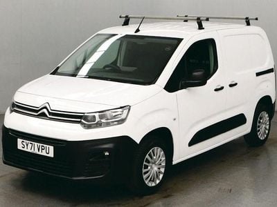 Used Citroën Berlingo 75 HP (55 kW) 2021 White MPV