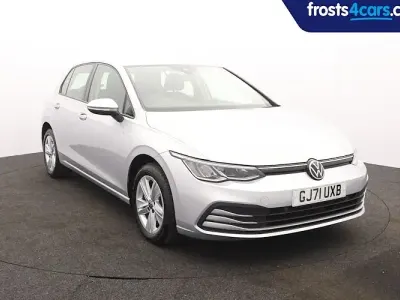Second-hand VW Golf VIII Life 110 CP (80 kW) 2024 Hatchback