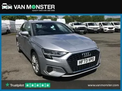 Używany Audi A3 Sport 150 KM (110 kW) 2023 Srebrny Sedan/Limuzyna