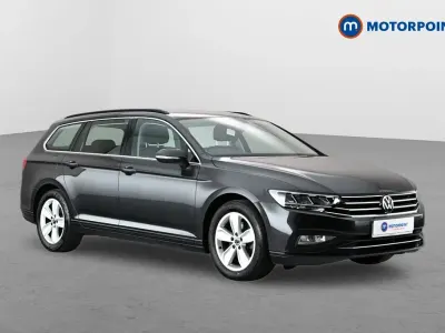 Used VW Passat SE 150 HP (110 kW) 2023 Grey Estate
