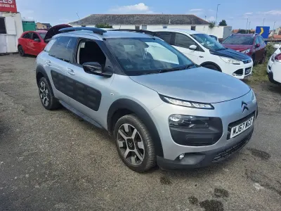 Used Citroën C4 Cactus Flair 82 HP (60 kW) 2017 Silver Hatchback