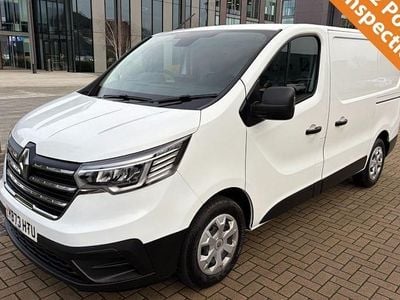 White Used 2023 Renault Trafic MPV | £17,990 (Good price)