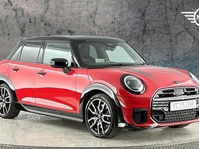 Used Mini Cooper Hatch 113 kW (154 HP) 2025 Red Hatchback