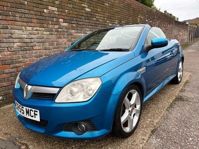 Used Vauxhall Tigra 123 HP (90 kW) 2005 Blue Cabriolet