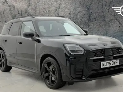 Used Mini Countryman 215 HP (158 kW) 2025 Black SUV