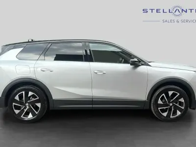 Used Vauxhall Grandland X Ultimate 143 HP (105 kW) 2025 Grey SUV