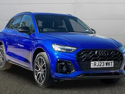 Begagnad Audi Q5 Design 265 HK (194 kW) 2023 Blå SUV