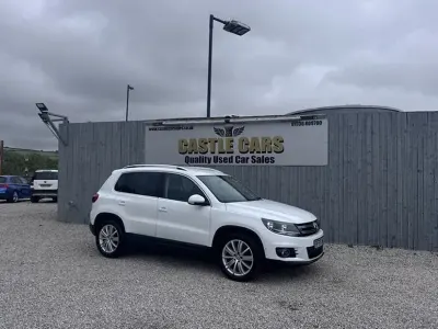 Gebraucht VW Tiguan Edition 150 PS (110 kW) 2015 Weiß SUV