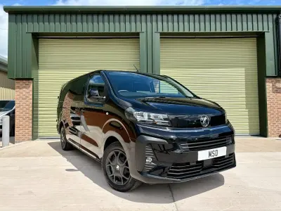 Used Vauxhall Vivaro 150 HP (110 kW) 2024 Black MPV