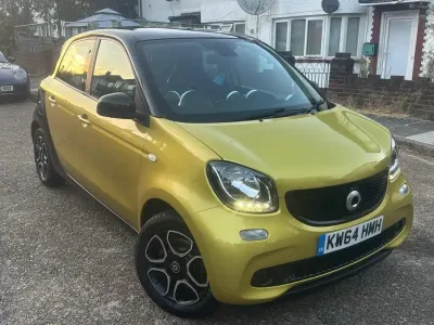 Used Smart ForFour Premium 2015 Yellow Hatchback