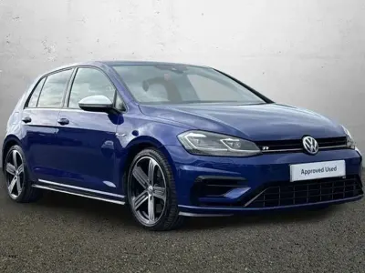 Begagnad VW Golf VII R 300 HK (220 kW) 2019 Blå Halvkombi