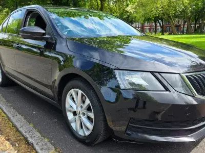 Used Skoda Octavia 2018 Black Hatchback