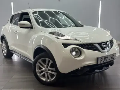 Used Nissan Juke N-Connecta 110 HP (80 kW) 2017 White SUV