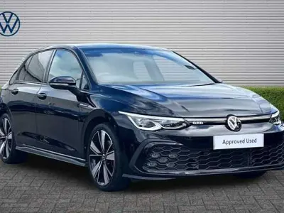 Begagnad VW Golf VIII GTD 200 HK (147 kW) 2023 Svart Halvkombi