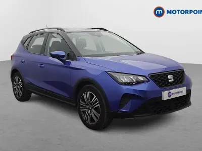 Begagnad Seat Arona SE Technology 2022 Blå SUV