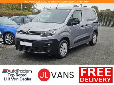 Used Citroën Berlingo 75 HP (55 kW) 2021 Grey MPV