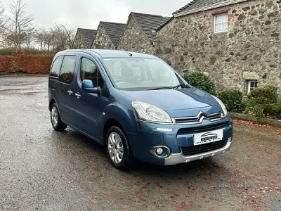 Used Citroën Berlingo 90 HP (66 kW) 2015 Blue MPV