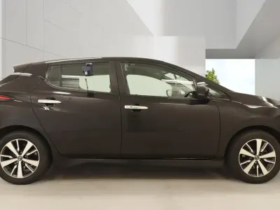 Used Nissan Leaf Acenta 110 kW (150 HP) 2021 Black Hatchback
