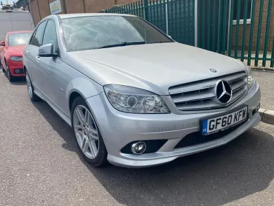 Used Mercedes C200 134 HP (98 kW) 2010 Silver Sedan