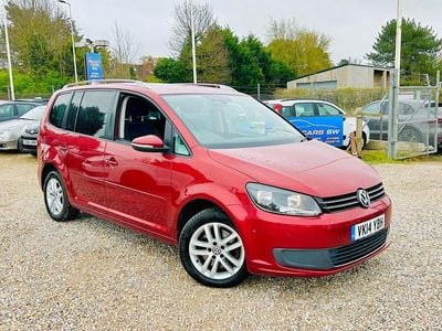 Used VW Touran SE 140 HP (102 kW) 2014 Red MPV