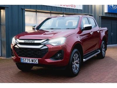 Red spinel mica New 2025 Isuzu D-Max Pickup | £32,995 (Fair price)