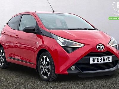 Begagnad Toyota Aygo Trend 72 HK (52 kW) 2019 Röd Halvkombi