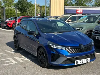 Używany Renault Clio V Esprit Alpine 90 KM (66 kW) 2025 Niebieski Hatchback