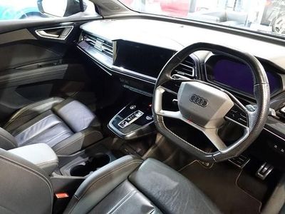 Used Audi Q4 e-tron Comfort 125 kW (170 HP) 2021 Blue SUV