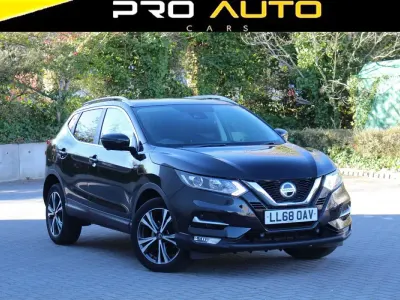 Używany Nissan Qashqai N-Connecta 2018 Czarny SUV