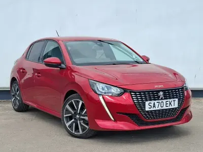 Used Peugeot 208 Allure 100 HP (73 kW) 2020 Red Hatchback