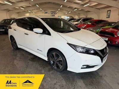 Used Nissan Leaf Tekna 110 kW (150 HP) 2018 White Hatchback
