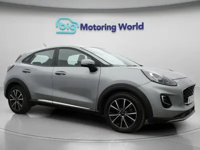 Second-hand Ford Puma Titanium 155 CP (114 kW) 2023 Argintiu SUV