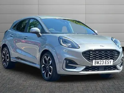 Used Ford Puma ST-Line X 123 HP (90 kW) 2023 Solar silver SUV