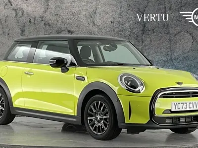 Used Mini Cooper Classic 136 HP (100 kW) 2022 Yellow Hatchback