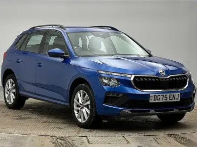 Used Skoda Kamiq SE 115 HP (84 kW) 2025 Race blue metallic SUV