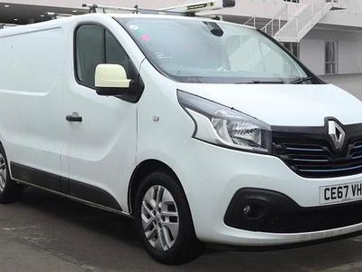 Used Renault Trafic 2017 White MPV