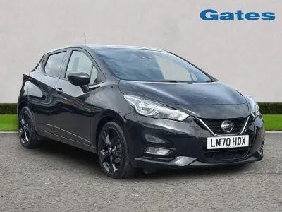 Begagnad Nissan Micra 92 HK (67 kW) 2020 Svart Halvkombi