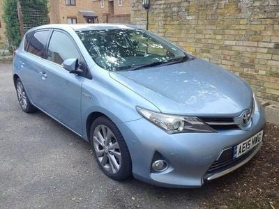 Toyota Auris Hybrid