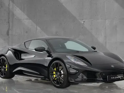 New Lotus Emira 366 HP (269 kW) 2025 Black Coupe
